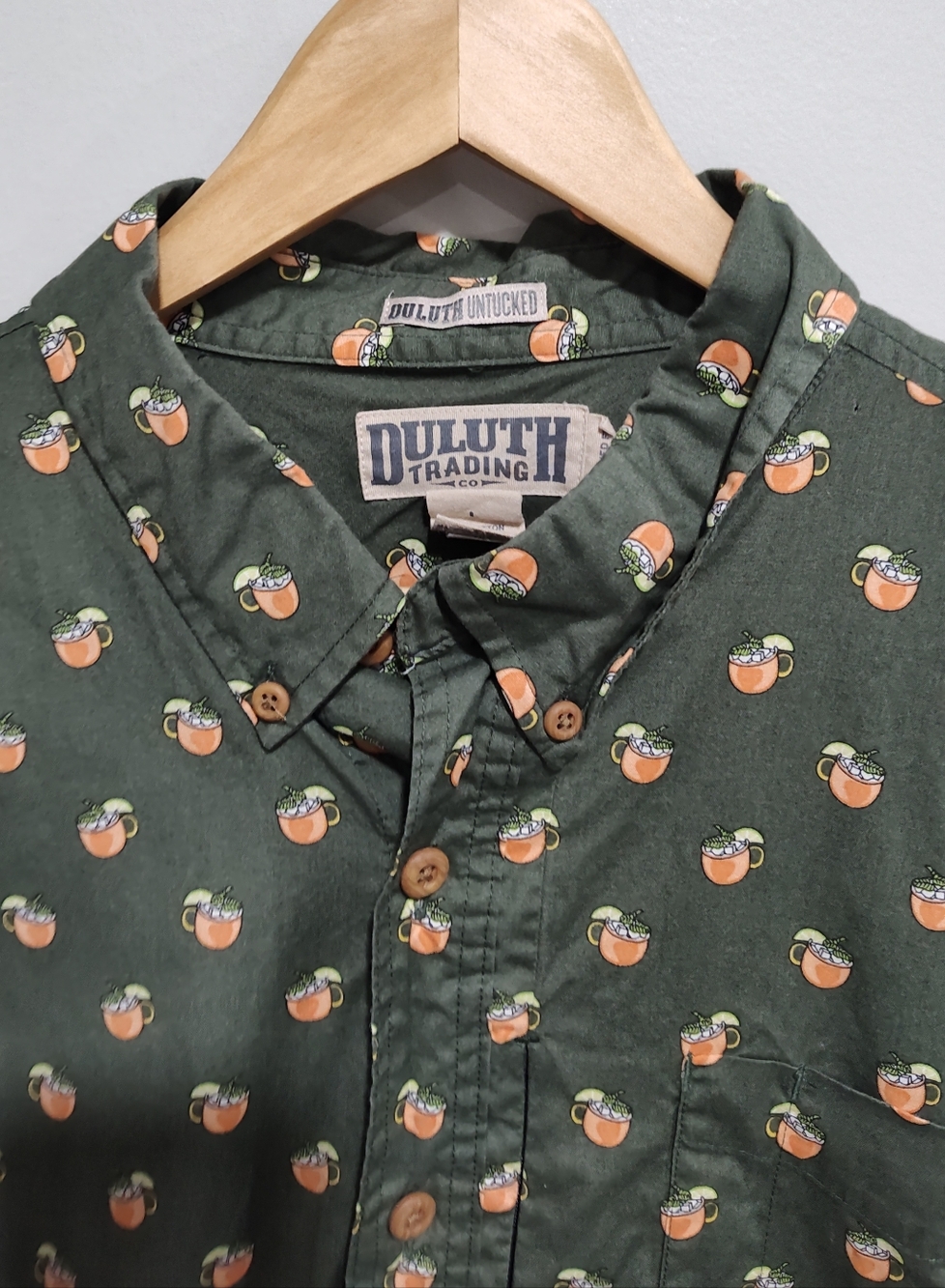 Duluth Trading Co Untucked Moscow Mule Long Sleeve Button Shirt Men's Large - Picture 4 of 8